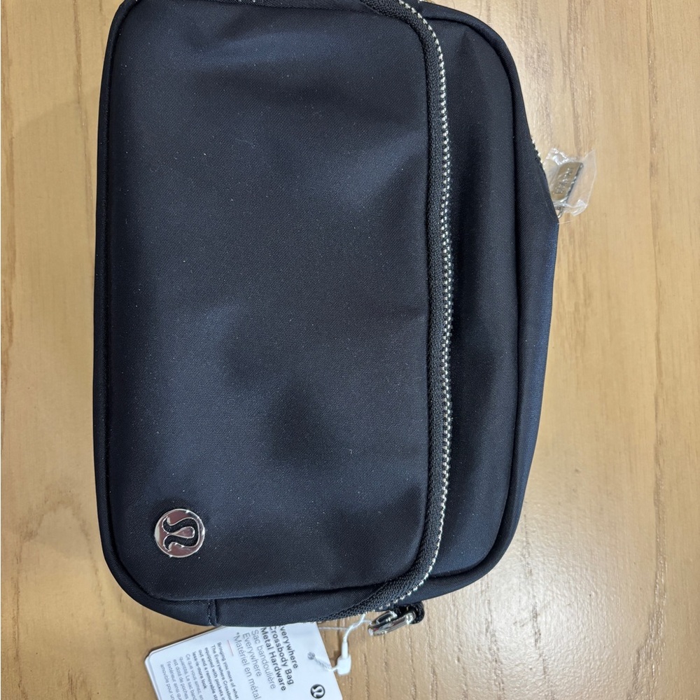 lululemon athletics Black Belt Bag everywhere crossbody bag metal hardware